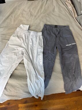 Kith Light women’s jogger bundle